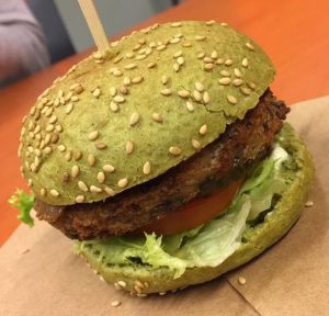 veganfestnl-weed-burger